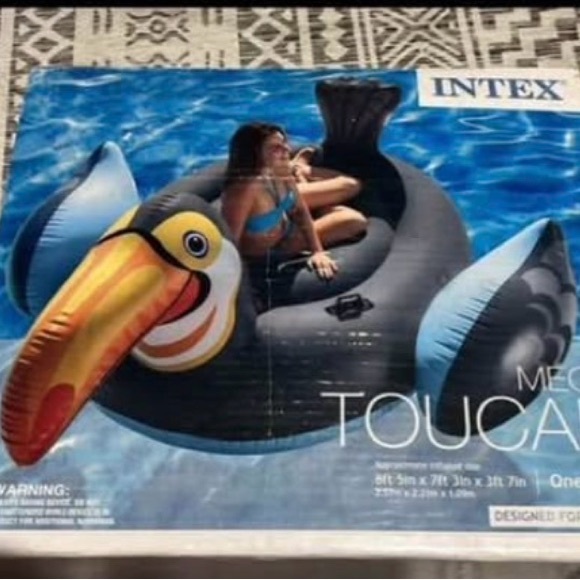 Intex Mega Toucan Inflatable Pool Float - Picture 1 of 1